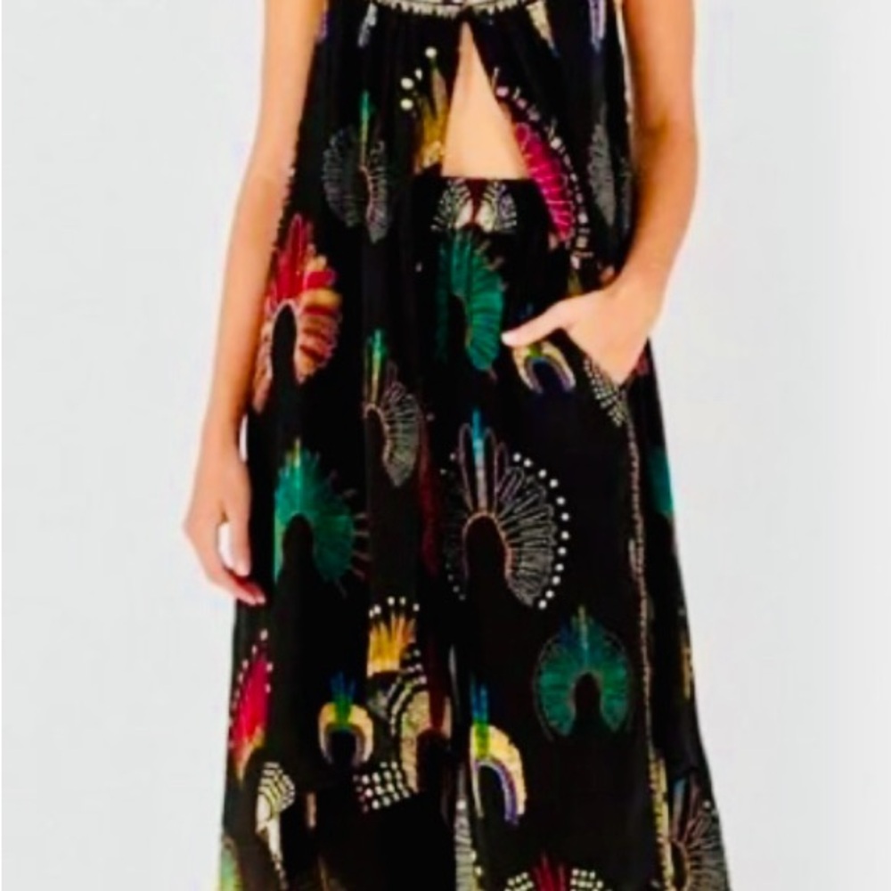 FARM Rio Wonderful Headdress Tunic new with tags❤️